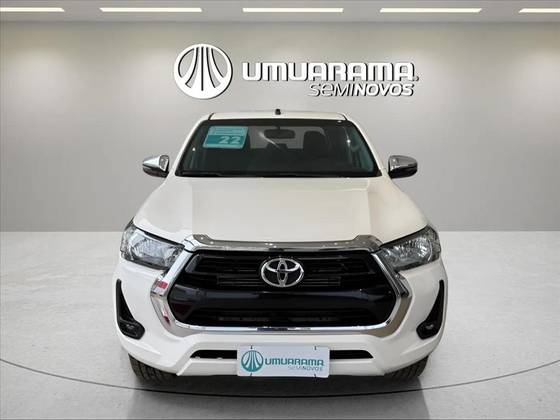 TOYOTA HILUX 2.8 D-4D TURBO DIESEL CD SRV 4X4 AUTOMÁTICO TOYOTA HILUX 2.8 D-4D TURBO DIESEL CD SRV 4X4 AUTOMÁTICO